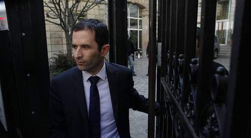 «Je comprends que cela puisse choquer des millions de Français d'entendre parler de loyers pareils», a admis Benoît Hamon, porte-parole du PS, jeudi.