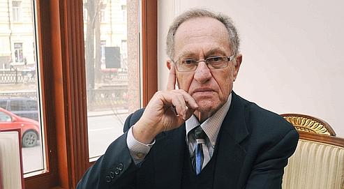 Me Alan Dershowitz: «Du point de vue dela victime, il vaut mieux se retrouver avec 2 ou 3 millions de dollars sur son compte en banque plutôt que risquer de tout perdre.»