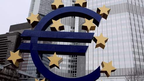 La zone euro remet en cause la légitimité des agences de notation. (crédit : Roger Wo/Flickr)