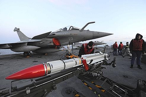 http://www.lefigaro.fr/medias/2011/10/21/e406aa46-fc1d-11e0-9b78-4252cfd10e96.jpg