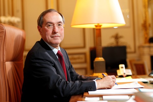 Claude Guéant affirme que la majorité n'admet pas le communautarisme, «parce que les valeurs républicaines prévalent pour tous».