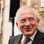  Olivier Schrameck.  L'ancien directeur de cabinet de Lionel Jospin a été nommé à la présidence du CSA. Une nomination qui ne doit rien à ses compétences en la matière...