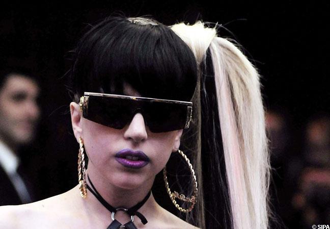 Lady Gaga prend la plume