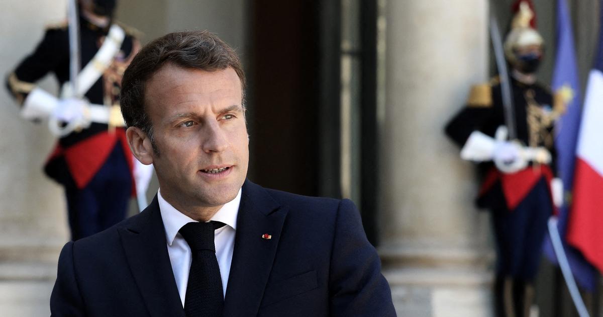 "Impossible d'y échapper": Emmanuel Macron au pied du mur