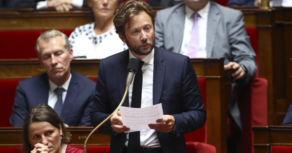 Confidences politiques main image 1