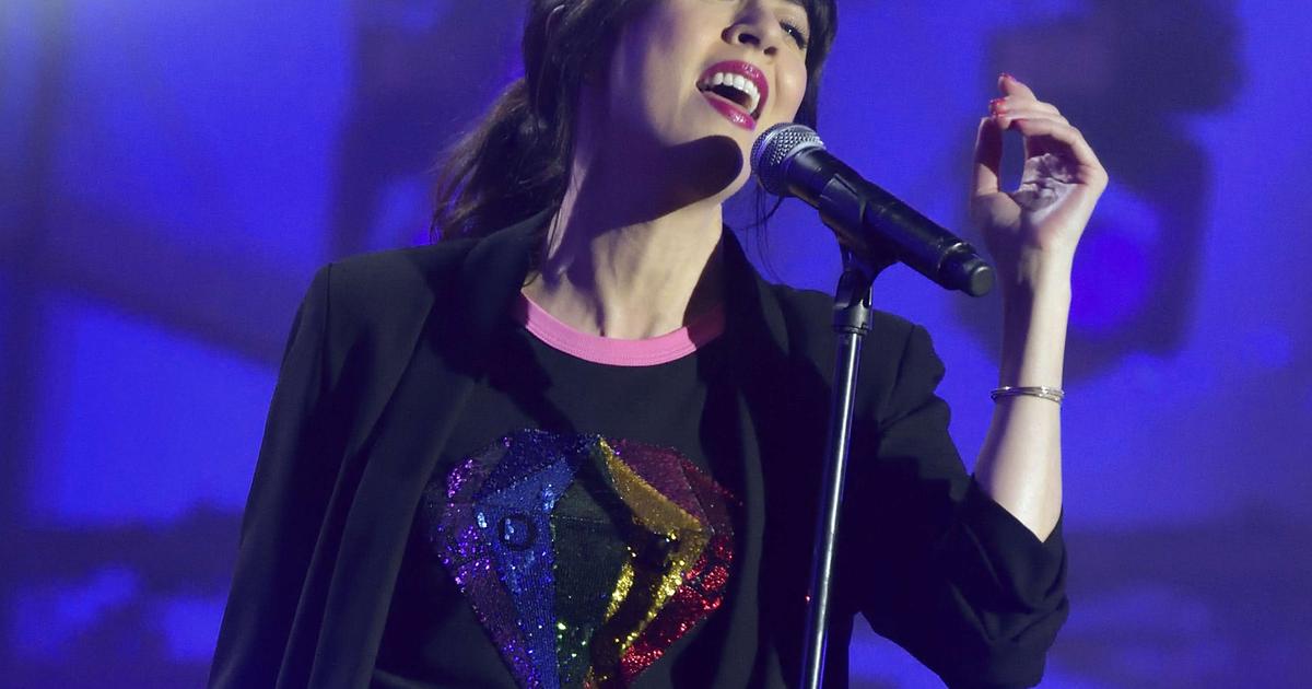 PHOTOS Nolwenn Leroy Son Secret Pour Porter La Jupe Paillettes 