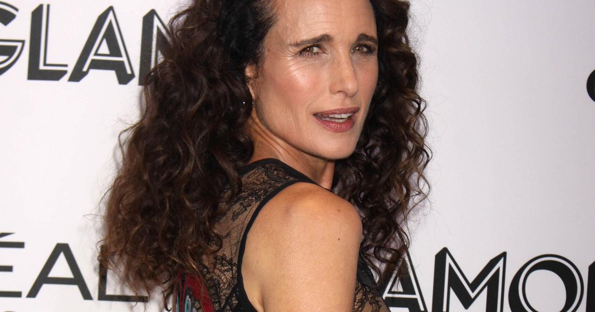 PHOTOS L'évolution coiffure de Andie MacDowell