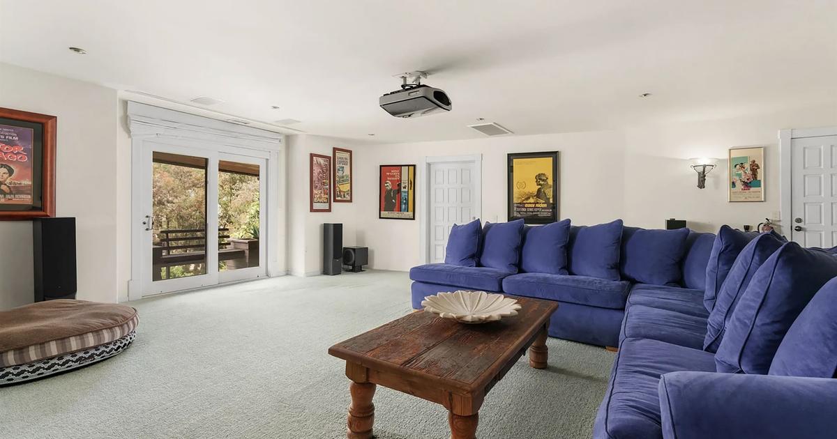 PHOTOS - L'incroyable ranch de James Cameron est à vendre : découvrez ...