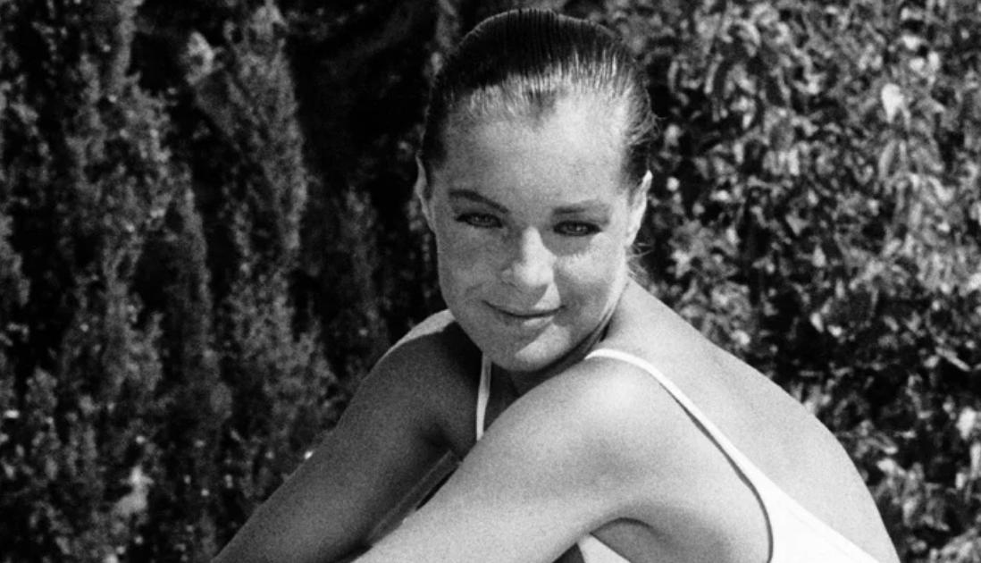 PHOTOS - Lady Diana, Brigitte Bardot, Pamela Anderson... Les maillots