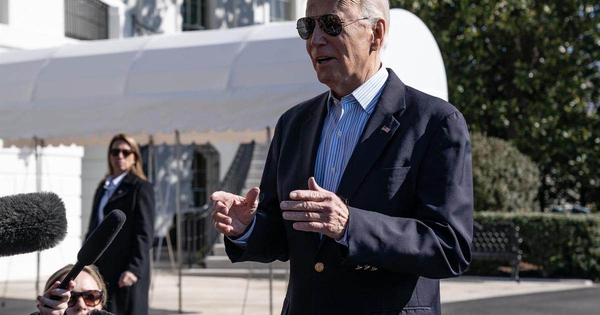 Joe biden : cette visite médicale qui révèle la cause de ses chutes à répétition