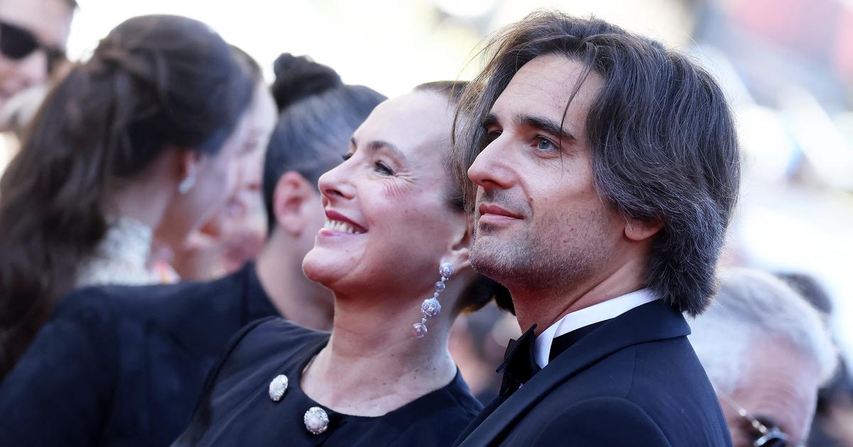 PHOTO - Cannes 2024 : Carole Bouquet et Dimitri Rassam, un duo mère ...