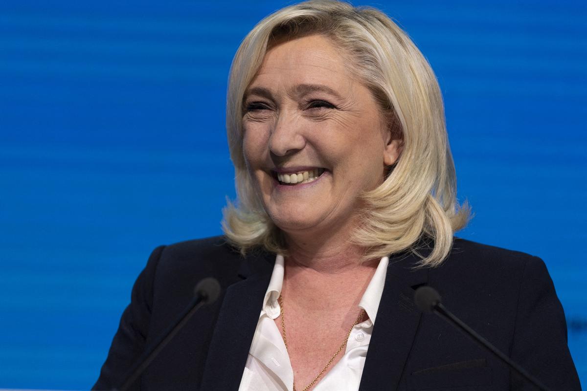 Marine Le Pen : à quoi ressemble sa vie sentimentale ?