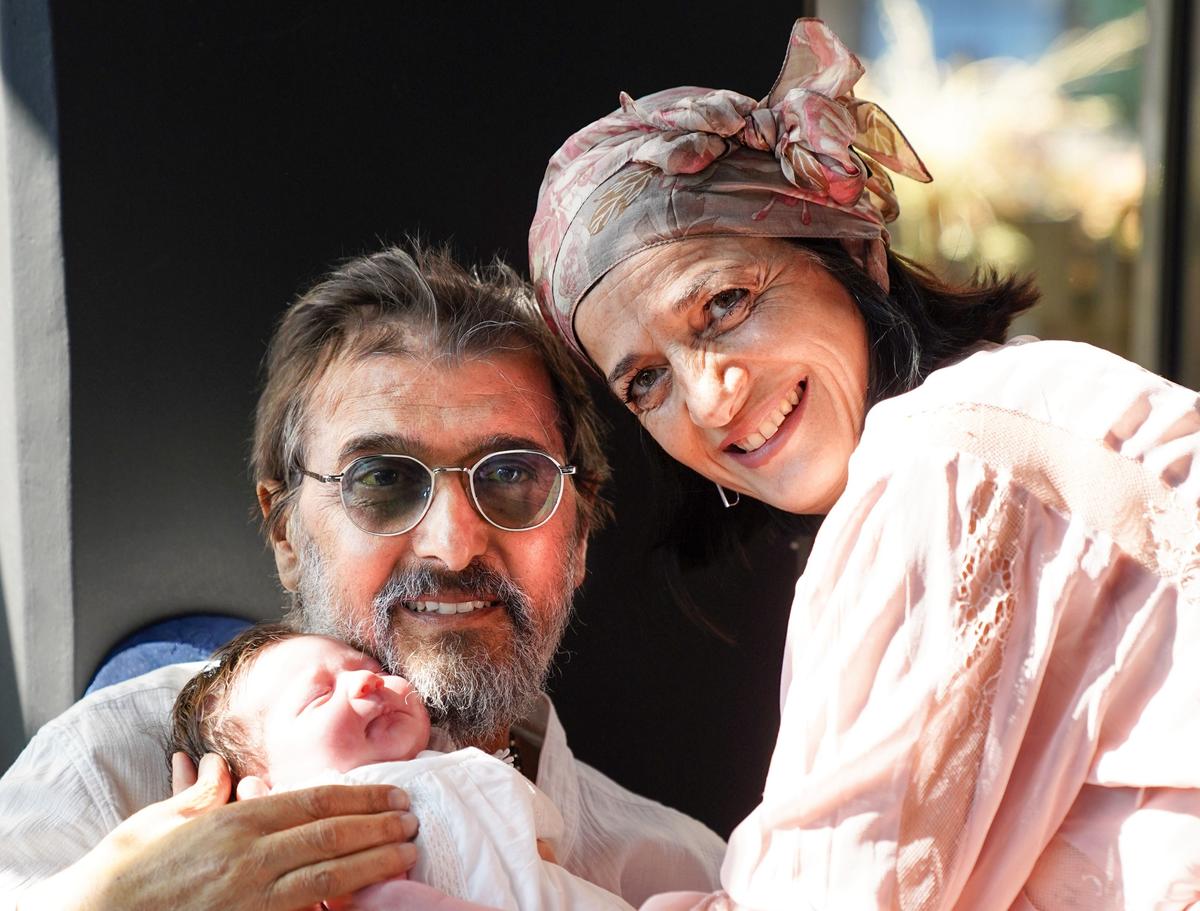 INTERVIEW - Mort de Daniel Lévi, sa veuve Sandrine se confie : "Il manquera  toujours à ma vie"