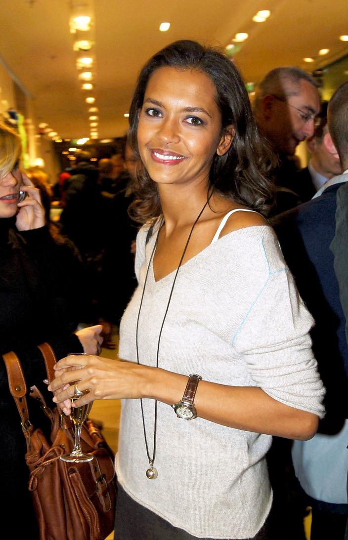 photos-karine-le-marchand-son-volution-physique