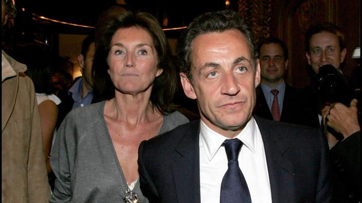 Roselyne Bachelot témoin des tensions entre Nicolas Sarkozy et Cécilia :  “Il n'arrêtait pas de regarder sa montre”