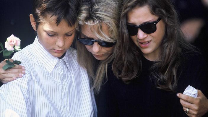 Mort de France Gall : Comment son fils Raphael Hamburger reprend le flambeau