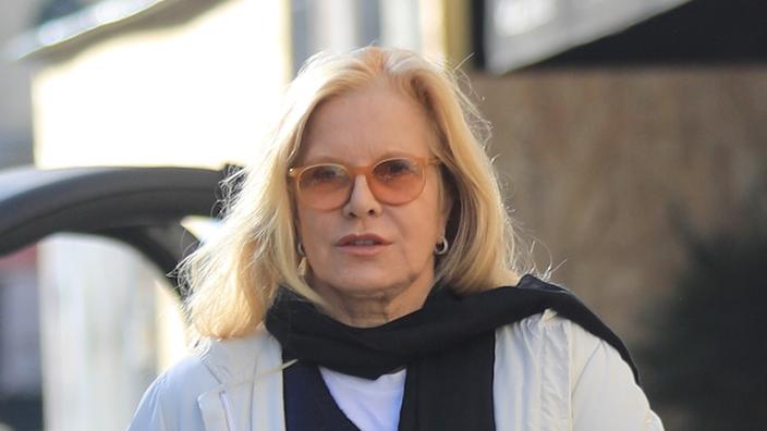 Sylvie Vartan, ses confidences sur David Hallyday et sur l'amour qu'elle  porte à Johnny : "Mon deuil, je le fais de façon plus intime"