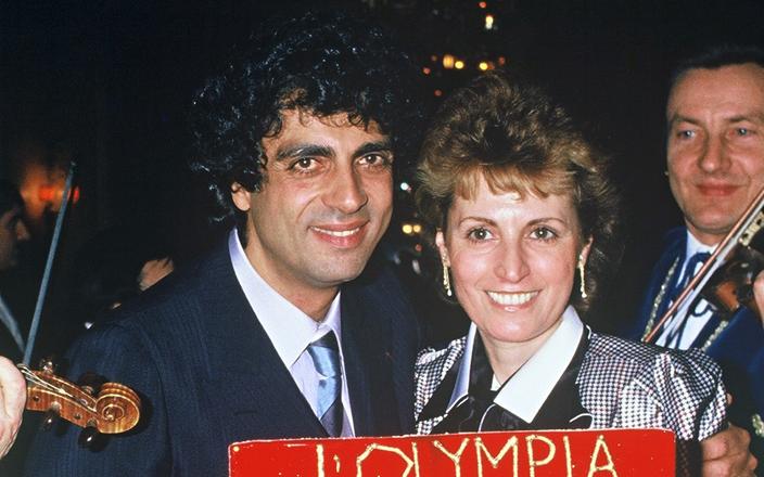 Enrico Macias a 85 ans : qui est Suzy Leyris, la femme de sa vie décédée