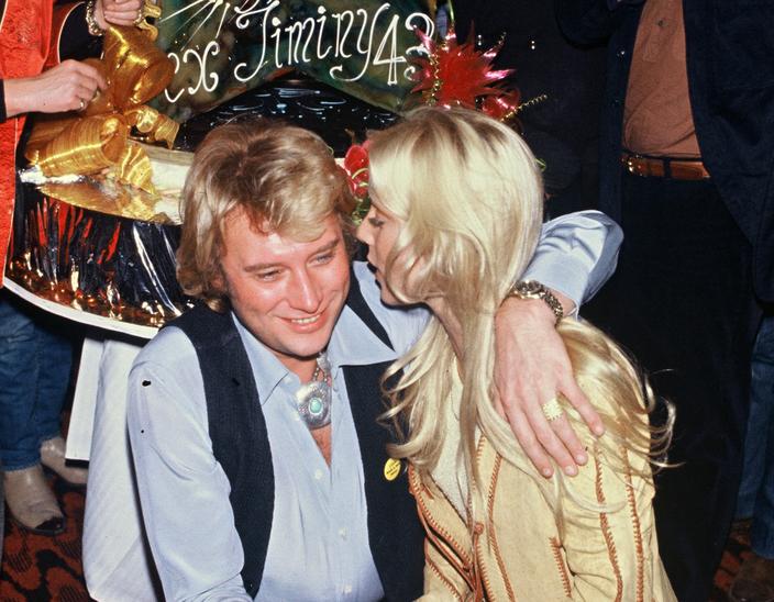 LOVE STORY - Johnny Hallyday et Sylvie Vartan : pourquoi leur relation ne  ressemblait à aucune autre