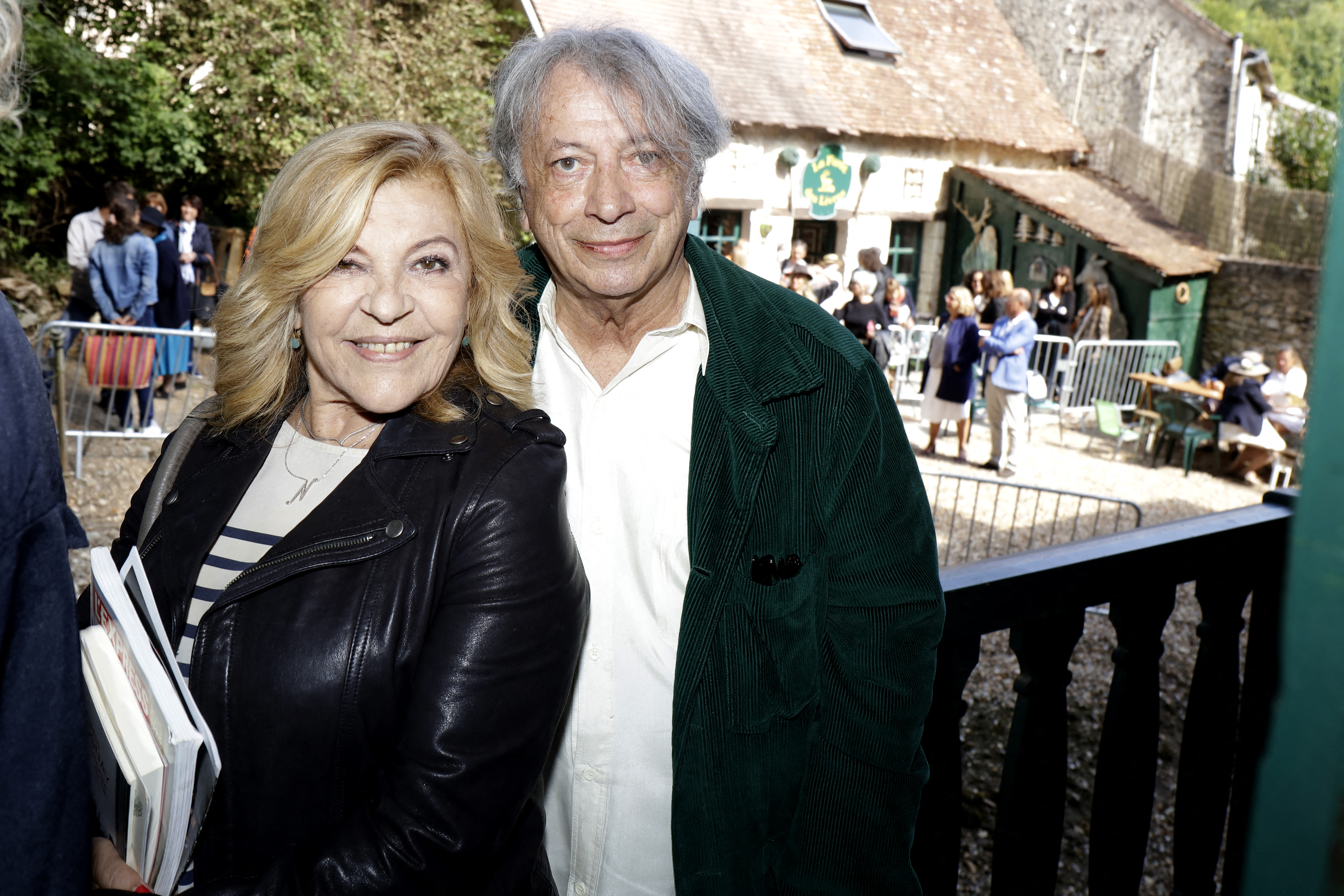 C'est ma soeur, ma famille" : Hervé Vilard se confie sur Nicoletta