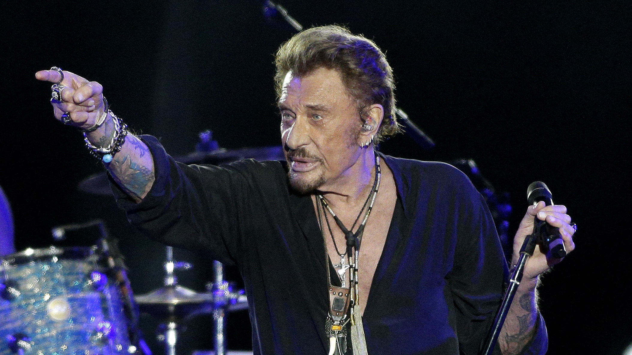 Johnny Hallyday : ce dernier secret sur les funérailles de son père qu’il  n’aura jamais découvert