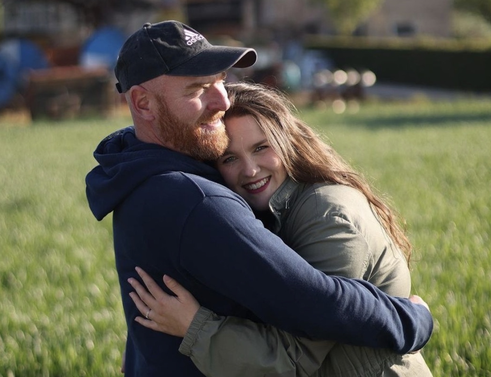 PHOTO - Lucile (L'amour est dans le pré) enceinte : son adorable  déclaration à sa fille, la “grande soeur rêvée”