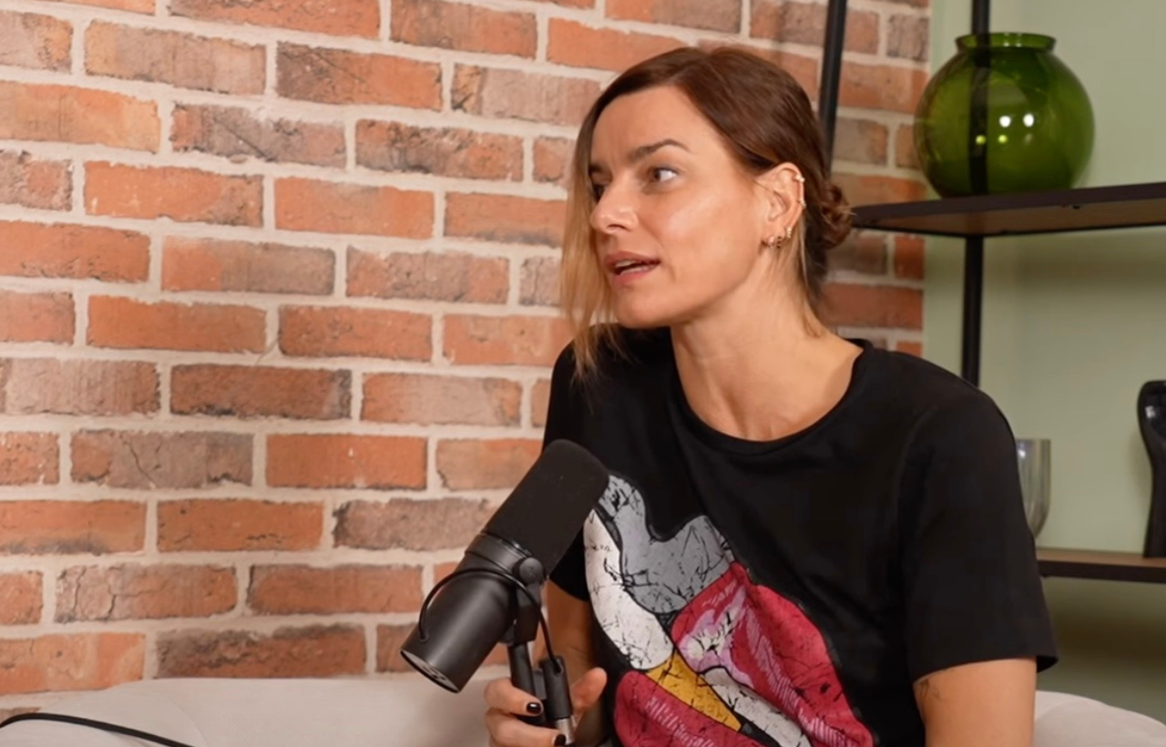 Fauve Hautot célibataire depuis deux ans : “Il fallait que je soigne ma  tête, mon cœur”