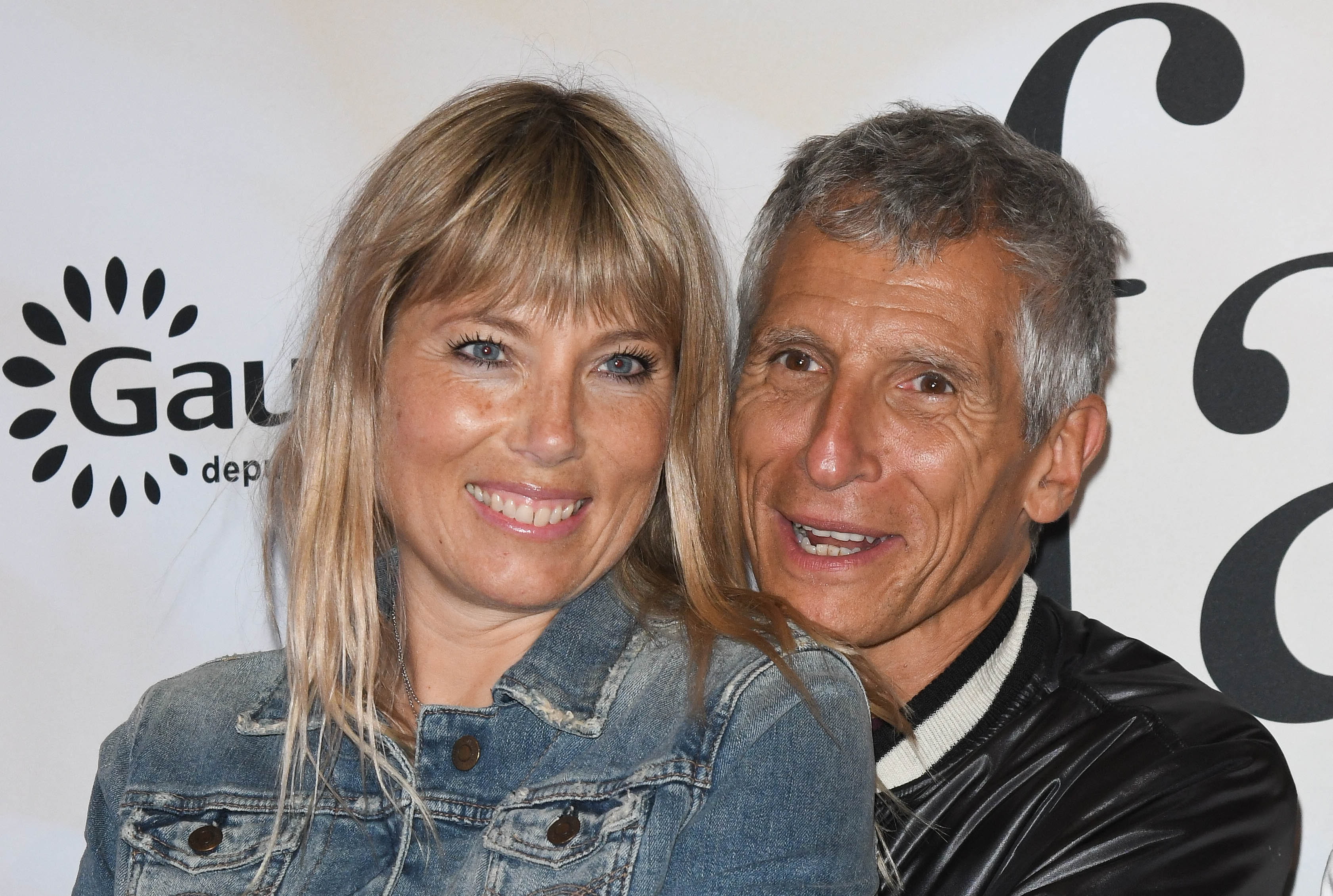 “Il a dragué une copine à moi !” : Mélanie Page se lâche sur son mari Nagui