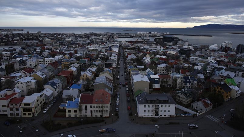 Vue de Reykjavik. L’État pourrait annoncer une remise de dette de 24.400 euros par foyer.