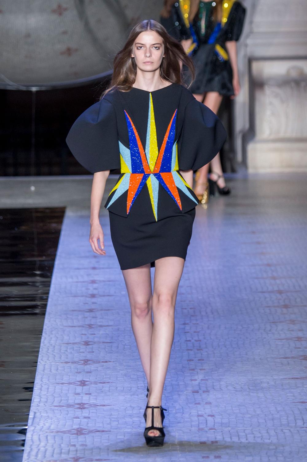 Défilé Dice Kayek Automnehiver 20152016 Couture