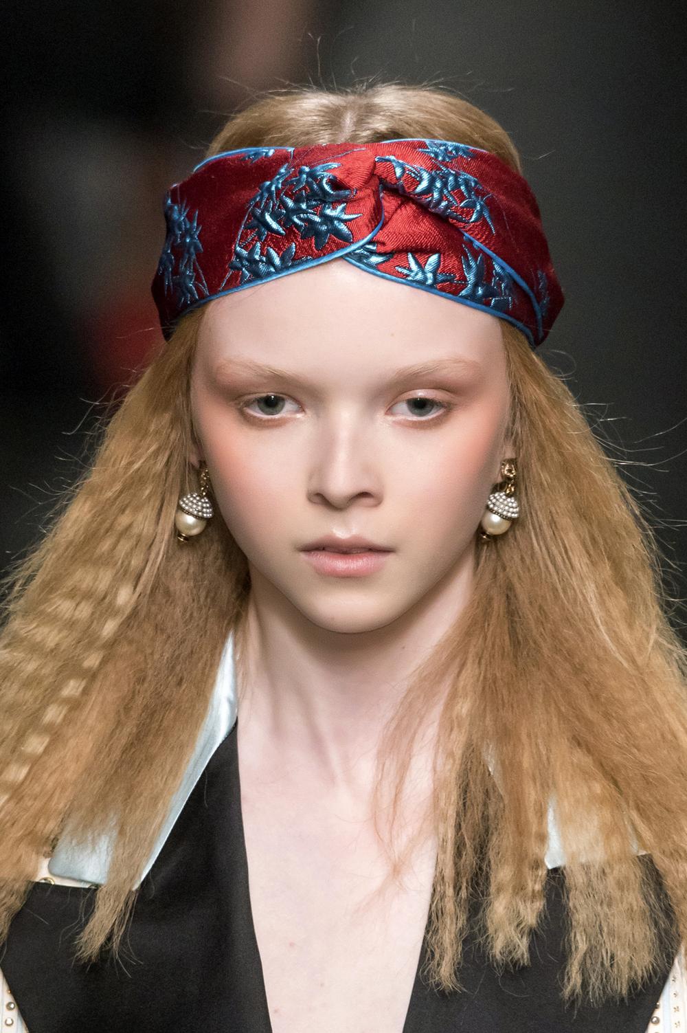 Cheveux : quelle coupe adopter à la rentrée