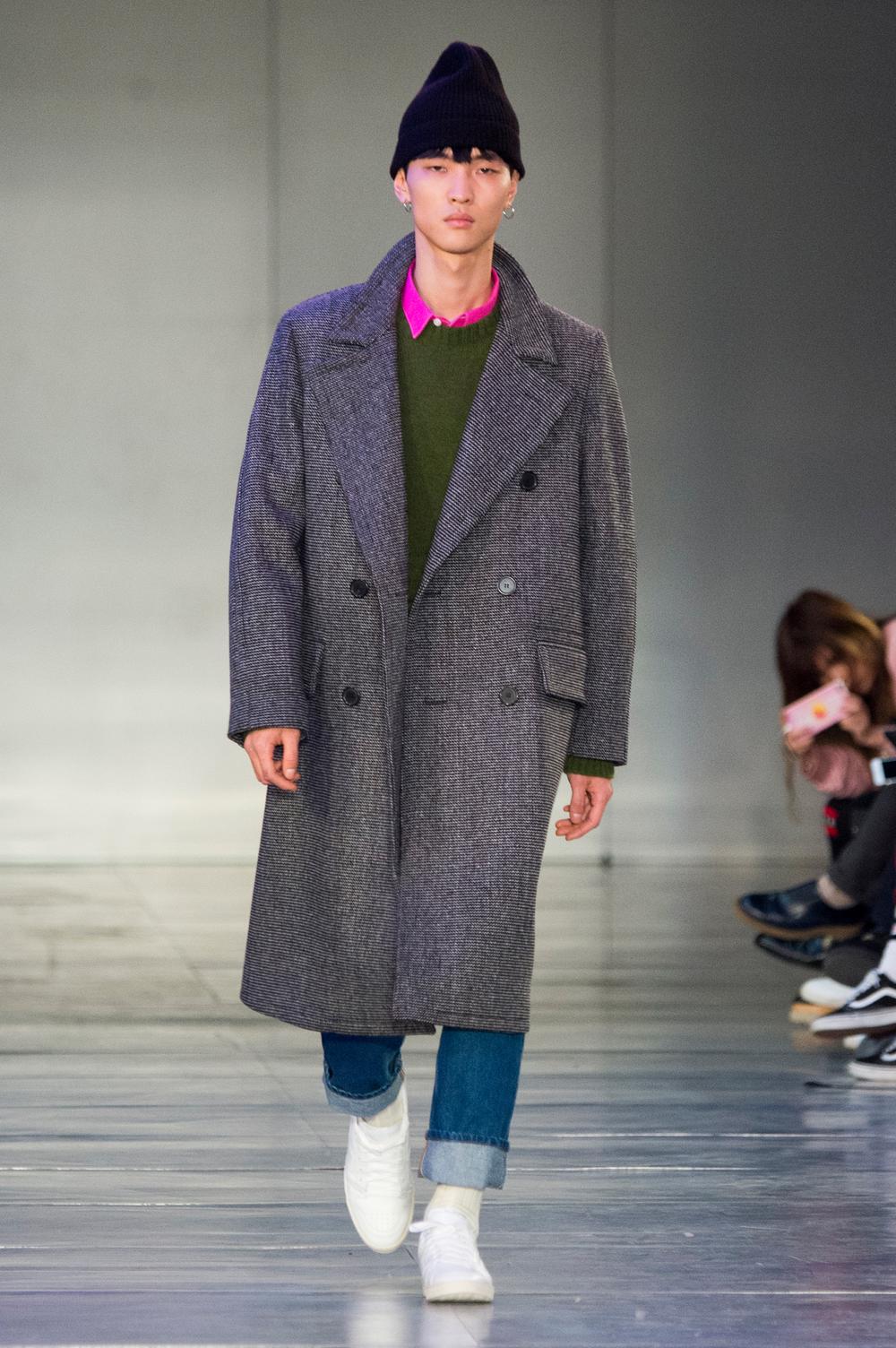 Défilé AMI Alexandre Mattiussi Automne-hiver 2017-2018 Homme