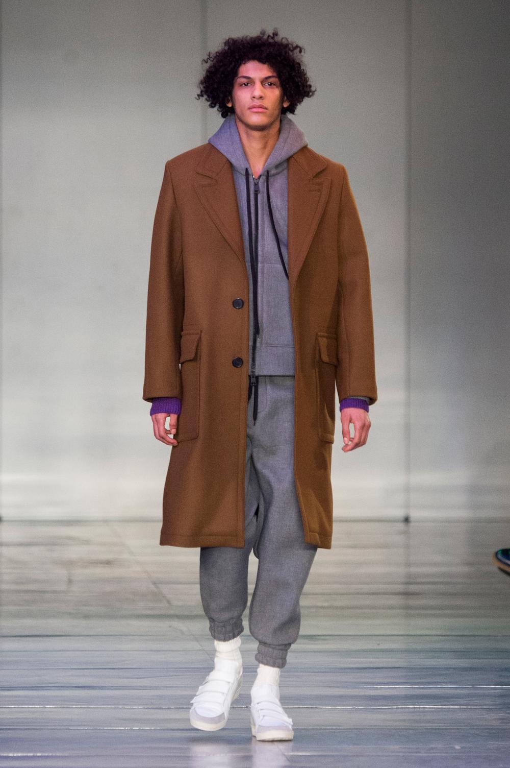 Défilé AMI Alexandre Mattiussi Automne-hiver 2017-2018 Homme