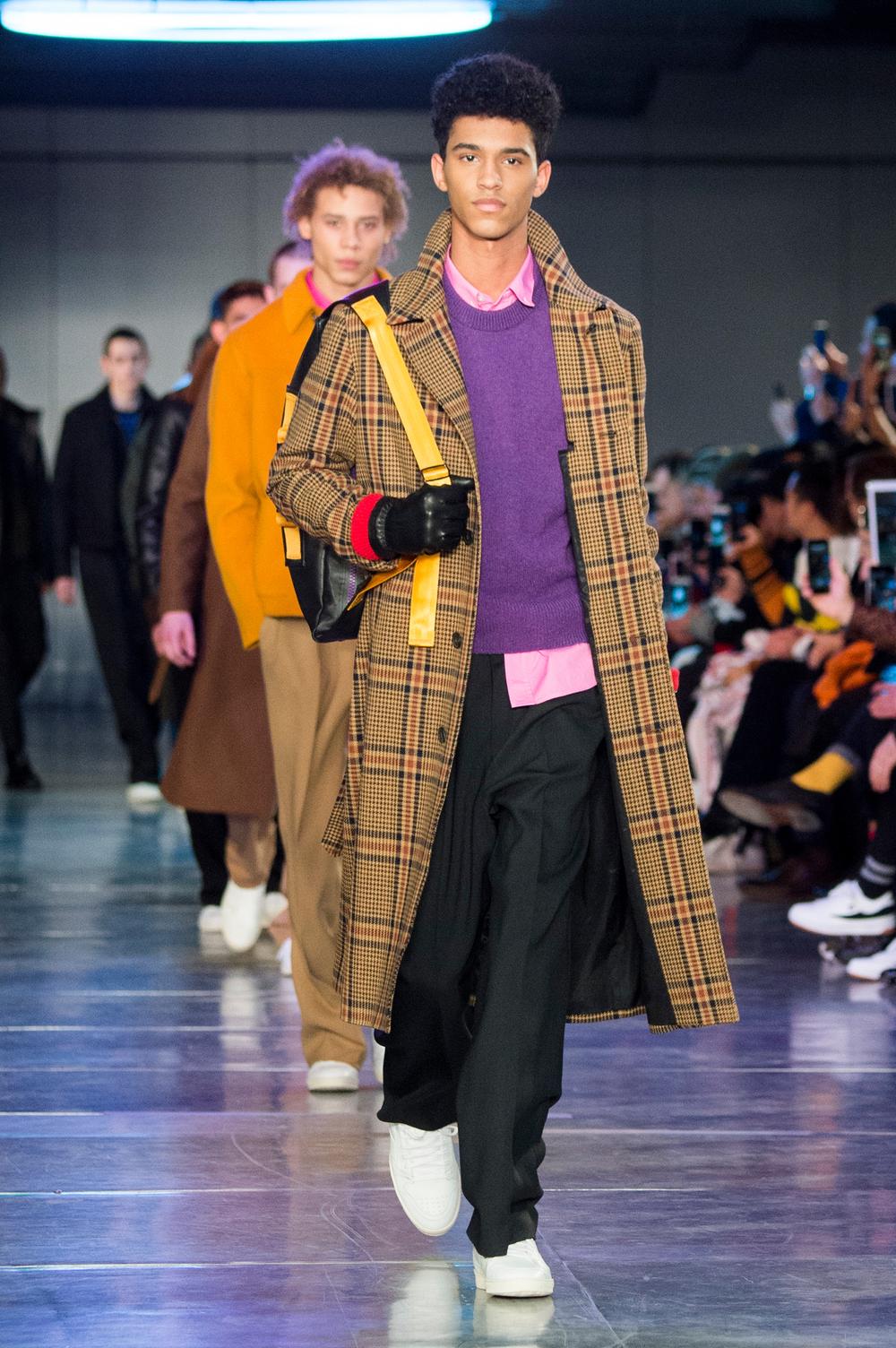 Défilé AMI Alexandre Mattiussi Automne-hiver 2017-2018 Homme