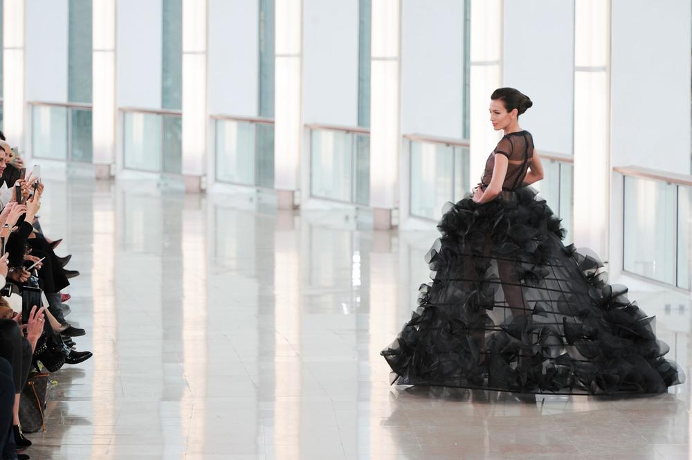 Chanel, Dior, Elie Saab... Les décors les plus mémorables des défilés