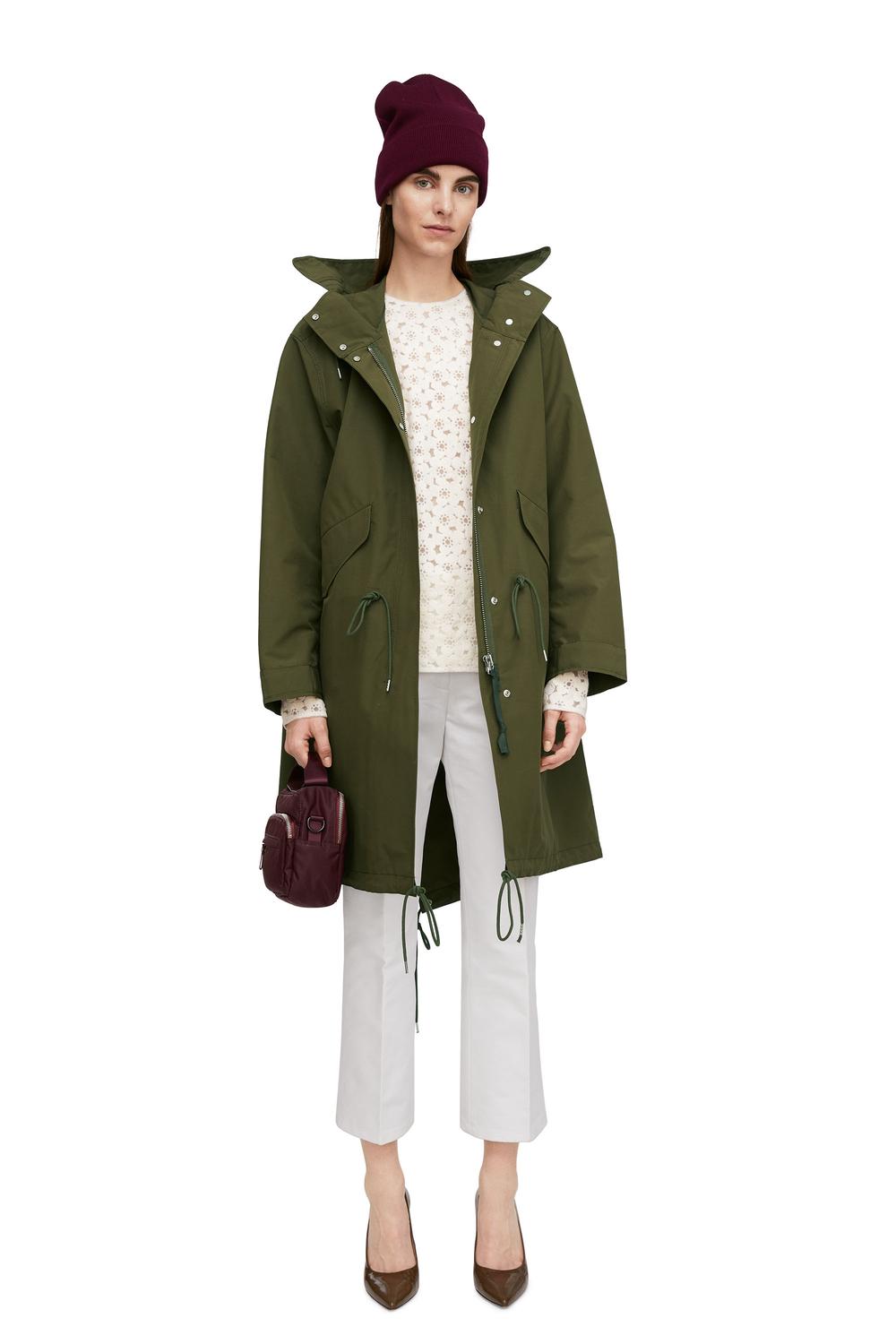 Des manteaux cir?�s qui vont nous faire aimer la pluie