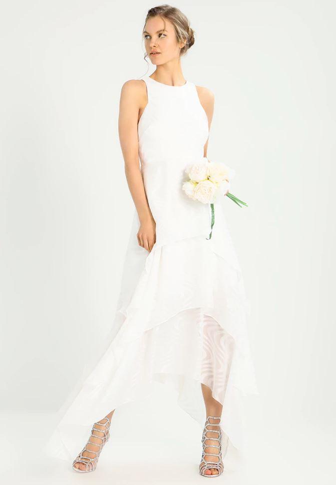 ??l?�gantes et bien coup?�es, nos robes de mari?�es ?� moins de 500 euros