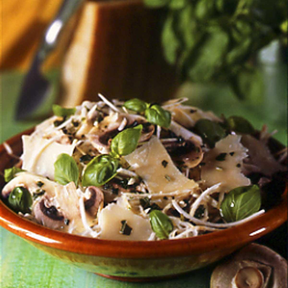 Recette Salade De Champignons Au Celeri Parmesan Cuisine