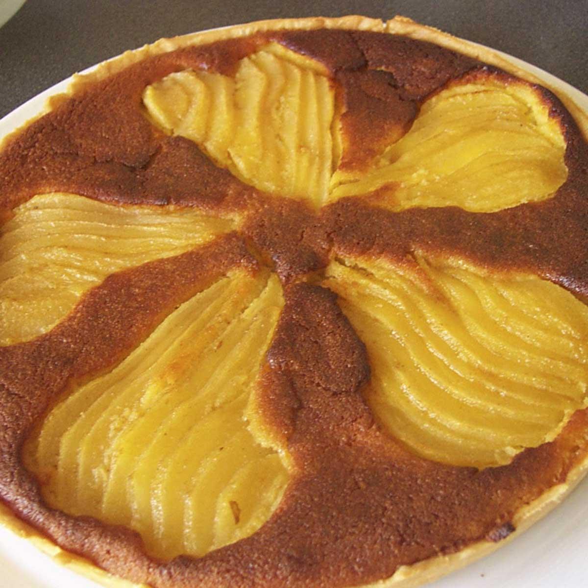 Recette Tarte Aux Poires Amandine - Cuisine / Madame Figaro