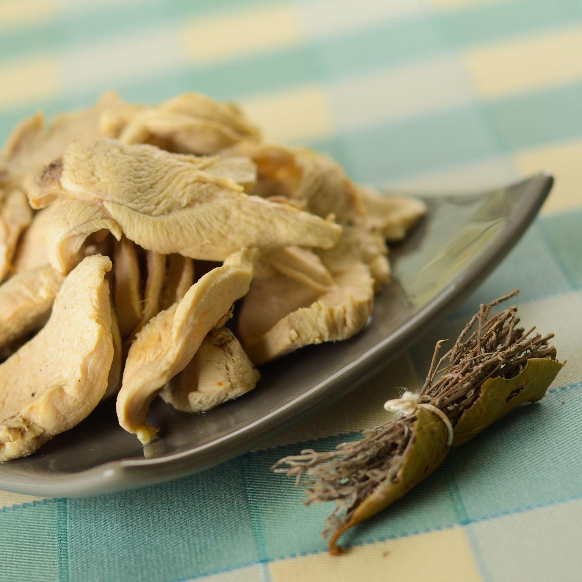 Recette Eminces De Poulet Au Court Bouillon Cuisine Madame Figaro