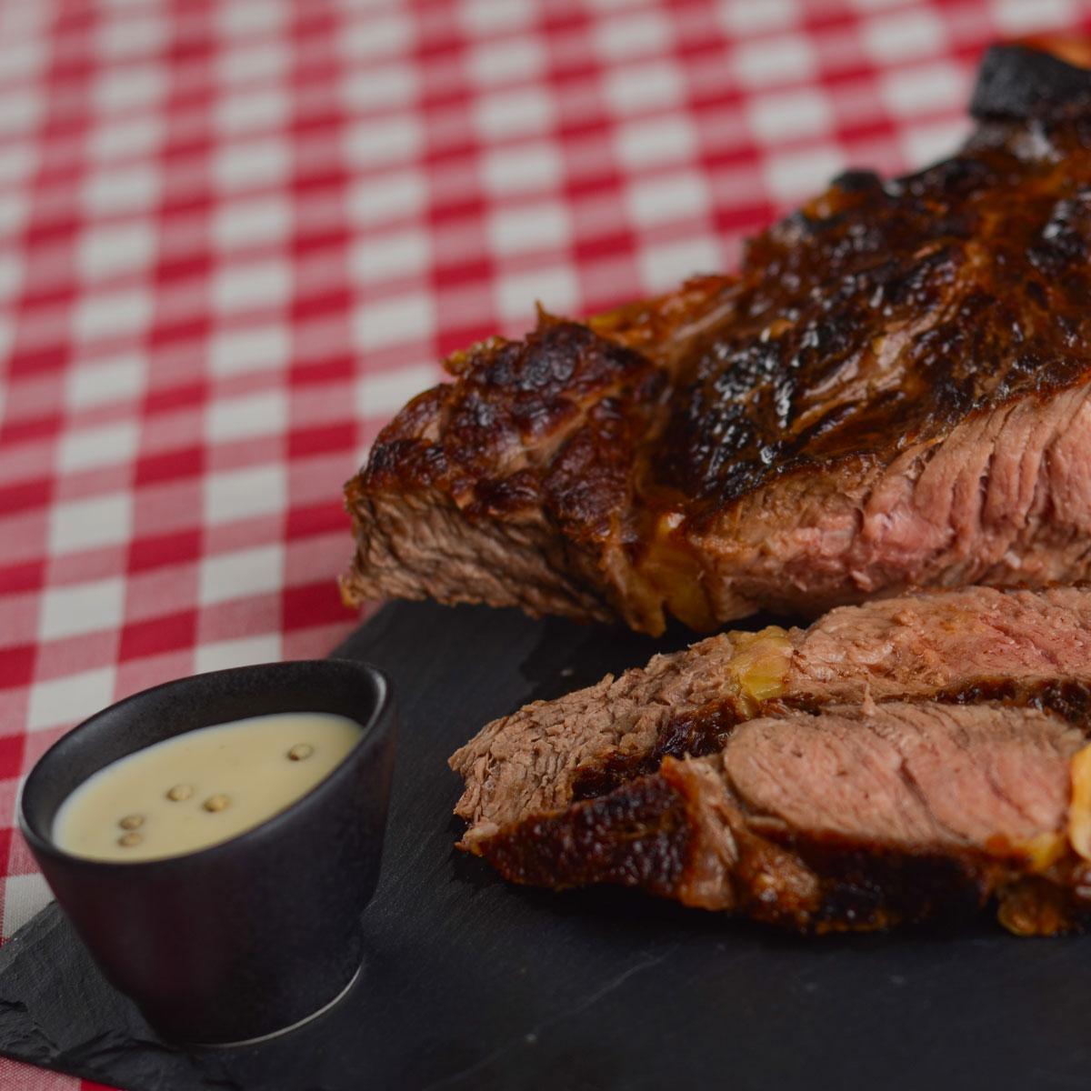 Recette Cote De Bœuf Sauce Au Poivre Blanc Cuisine Madame Figaro