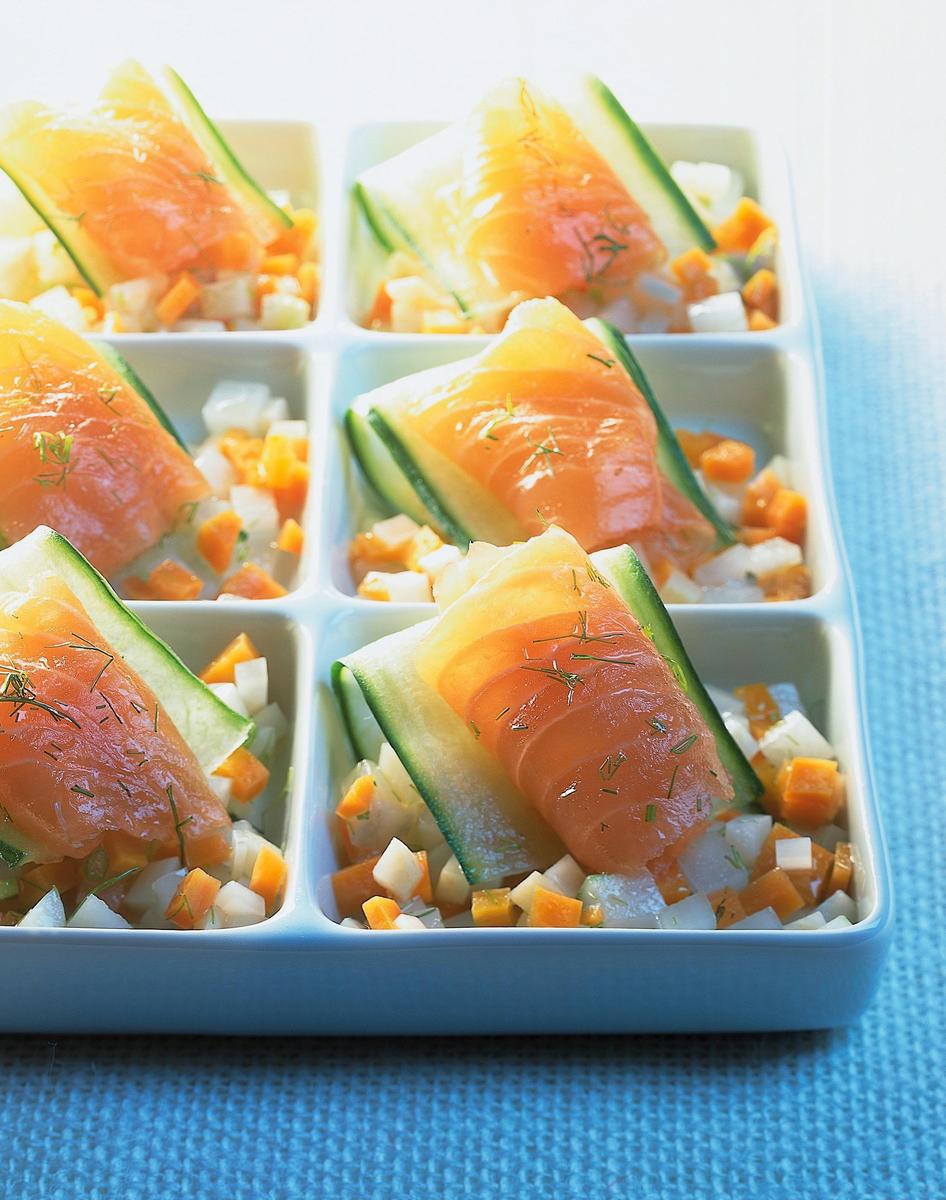 Recette brunoise de légumes et saumon cru mariné Cuisine / Madame Figaro