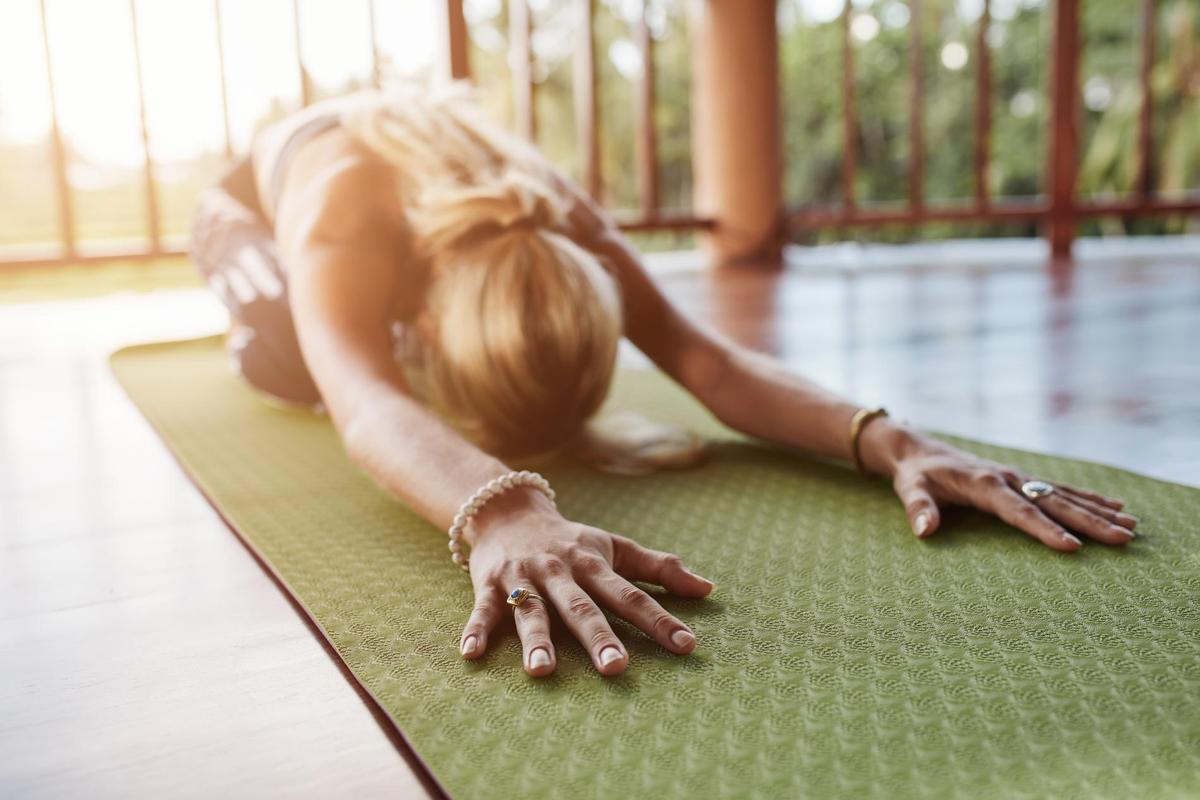 Vrai ou Faux ? 8 idées reçues sur le yoga
