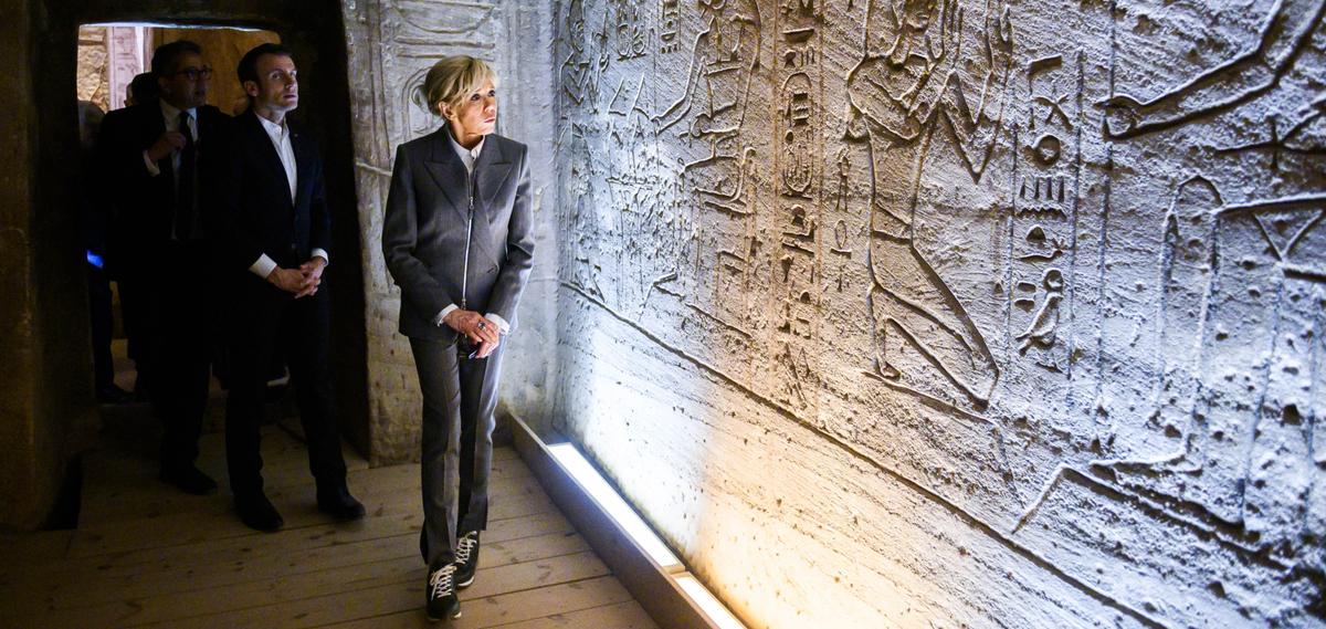 Brigitte Macron maÃ®trise de mieux en mieux son virage