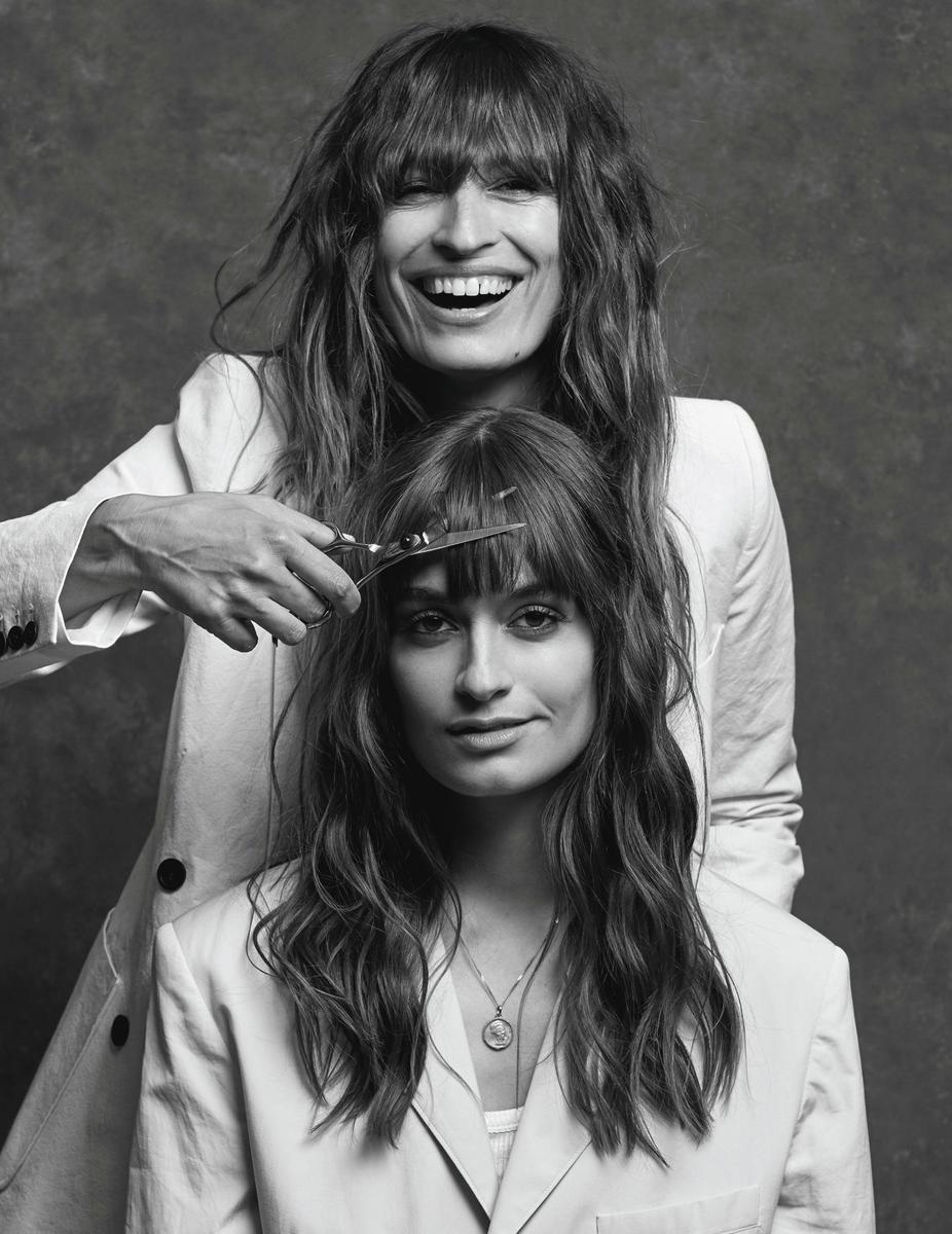 Qui Sont Les Parents De Clara Luciani Caroline de Maigret and Clara Luciani: "We belong to the same family of