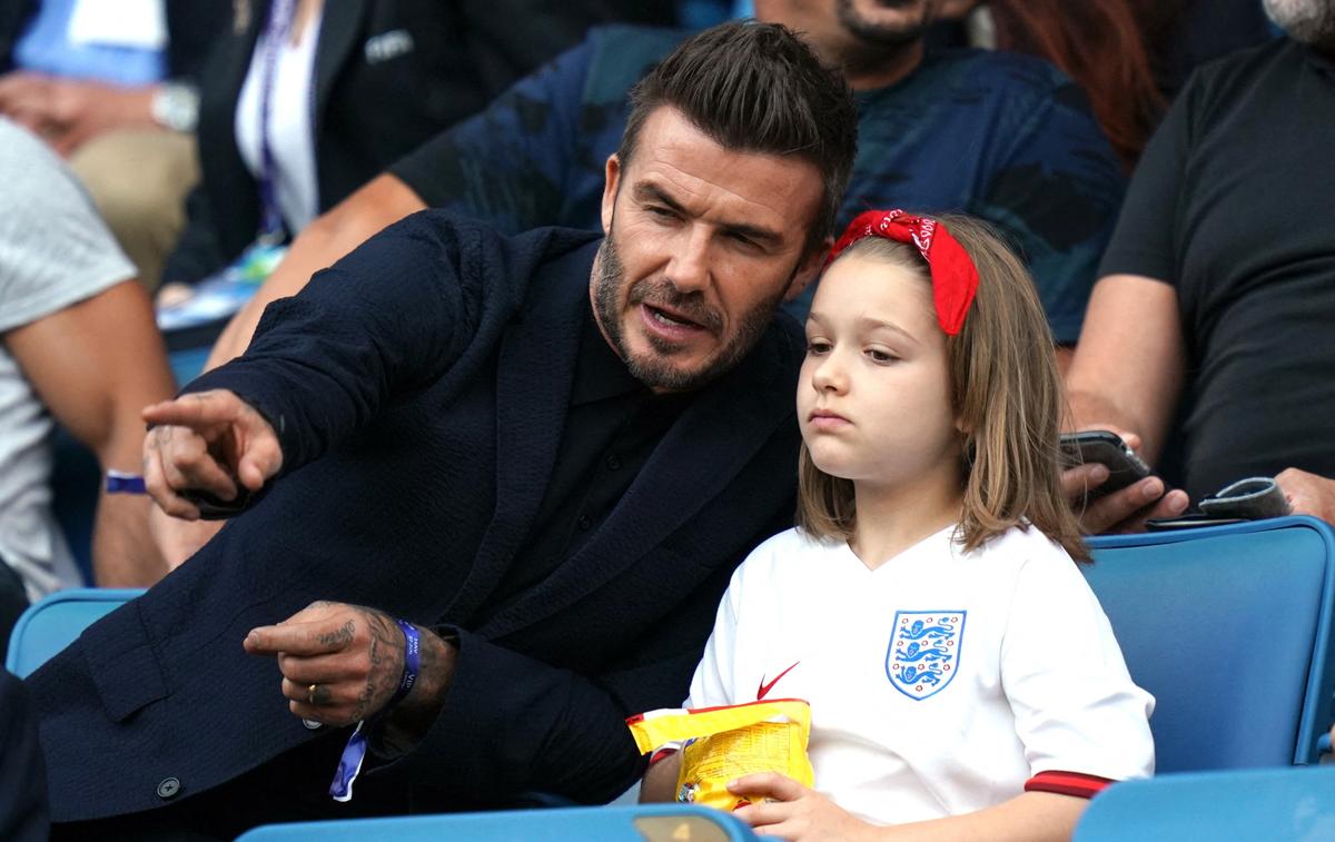 Ce baiser sur la bouche jugé déplacé entre David Beckham et sa fille de 10 ans, Harper