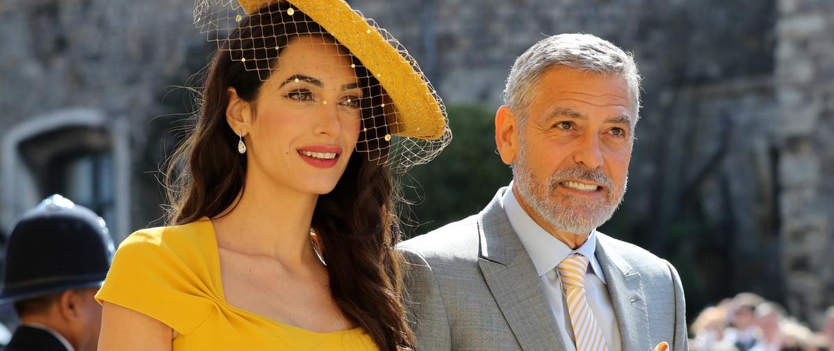 amal clooney fascinator
