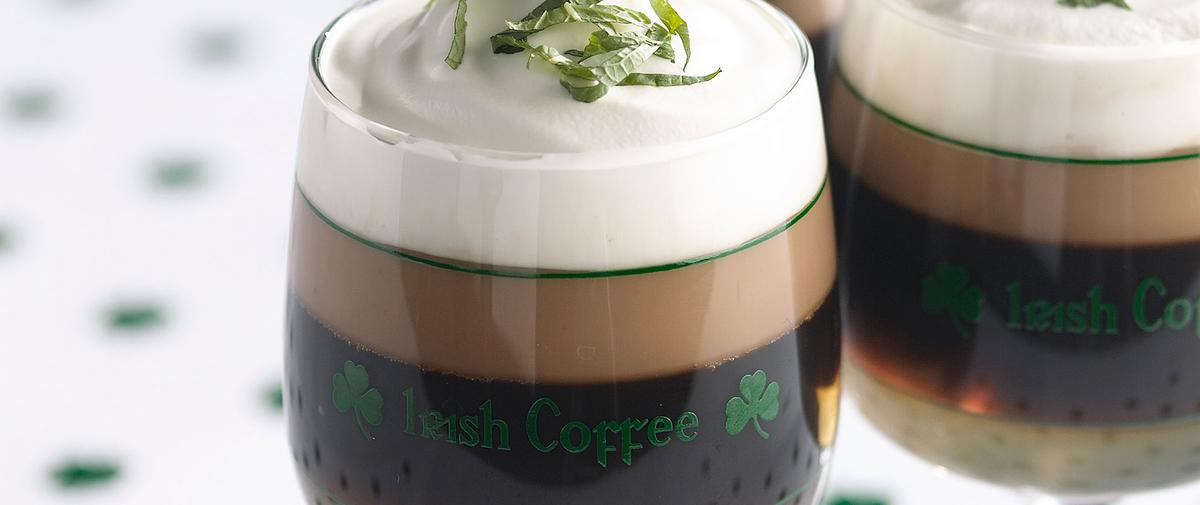 Recette irish coffee à la menthe Cuisine / Madame Figaro
