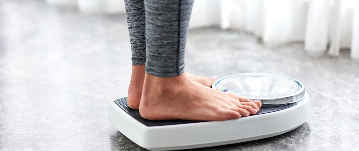 Pourquoi perd-on plus difficilement du poids en vieillissant ? Perte-de-poids-age