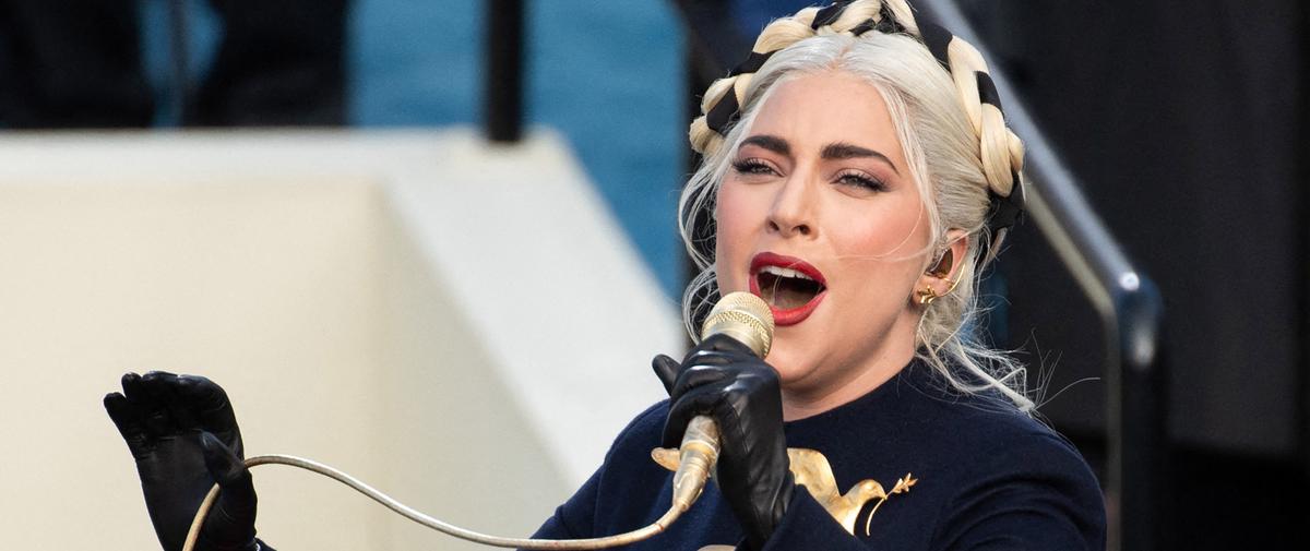 Lady Gaga et sa tresse couronne Lady Gaga et sa tresse couronne